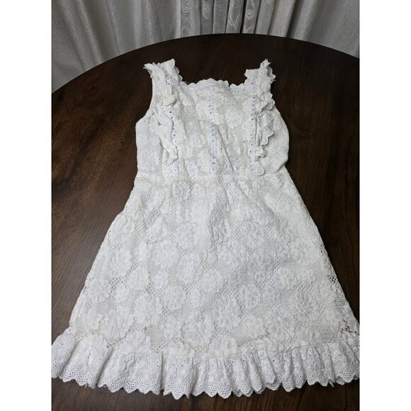Simplee White Lace Embroidered Dress Size M - Picture 3 of 15